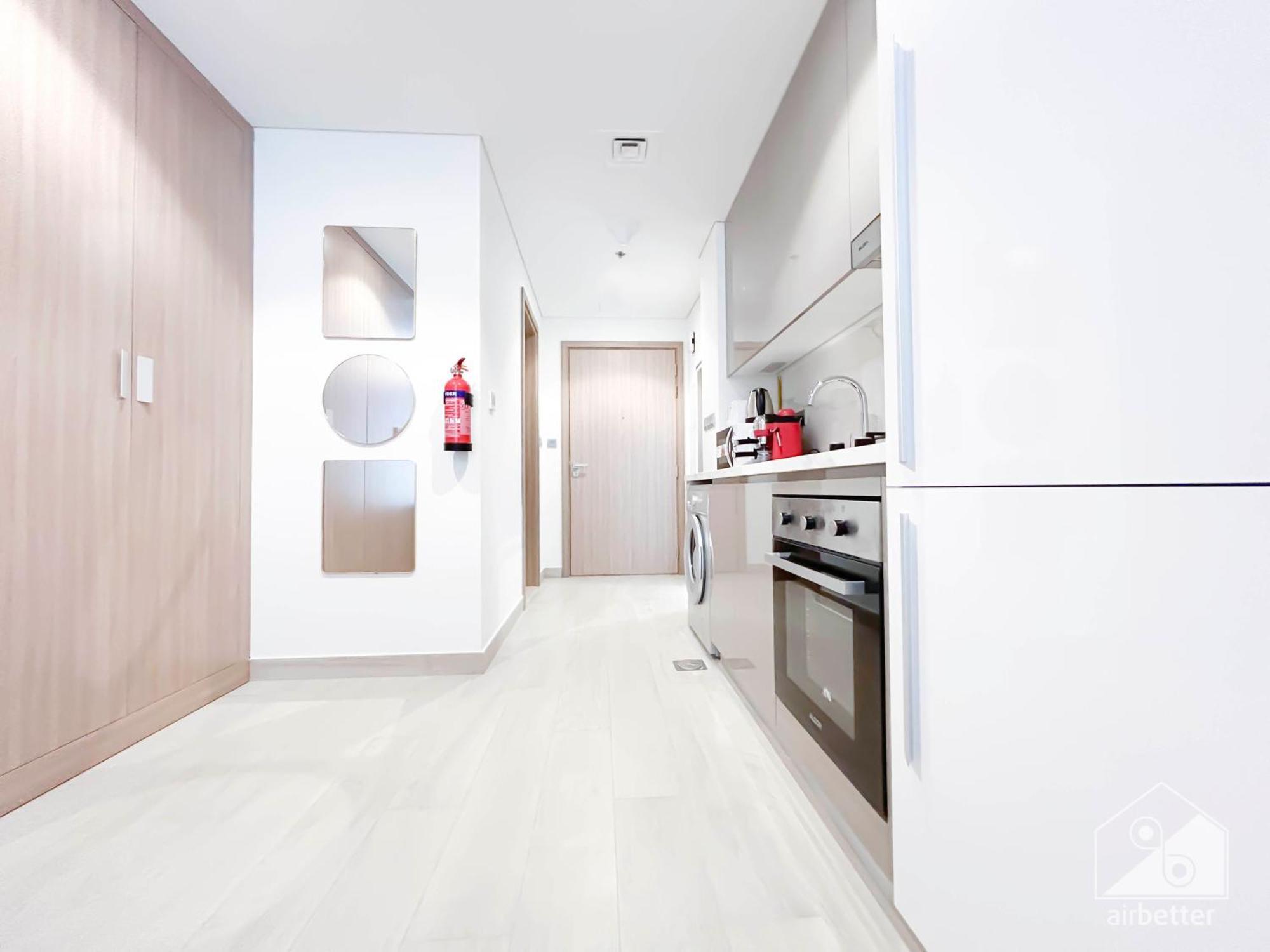 Charming Studio With Balcony In Azizi Riviera Dubai Esterno foto