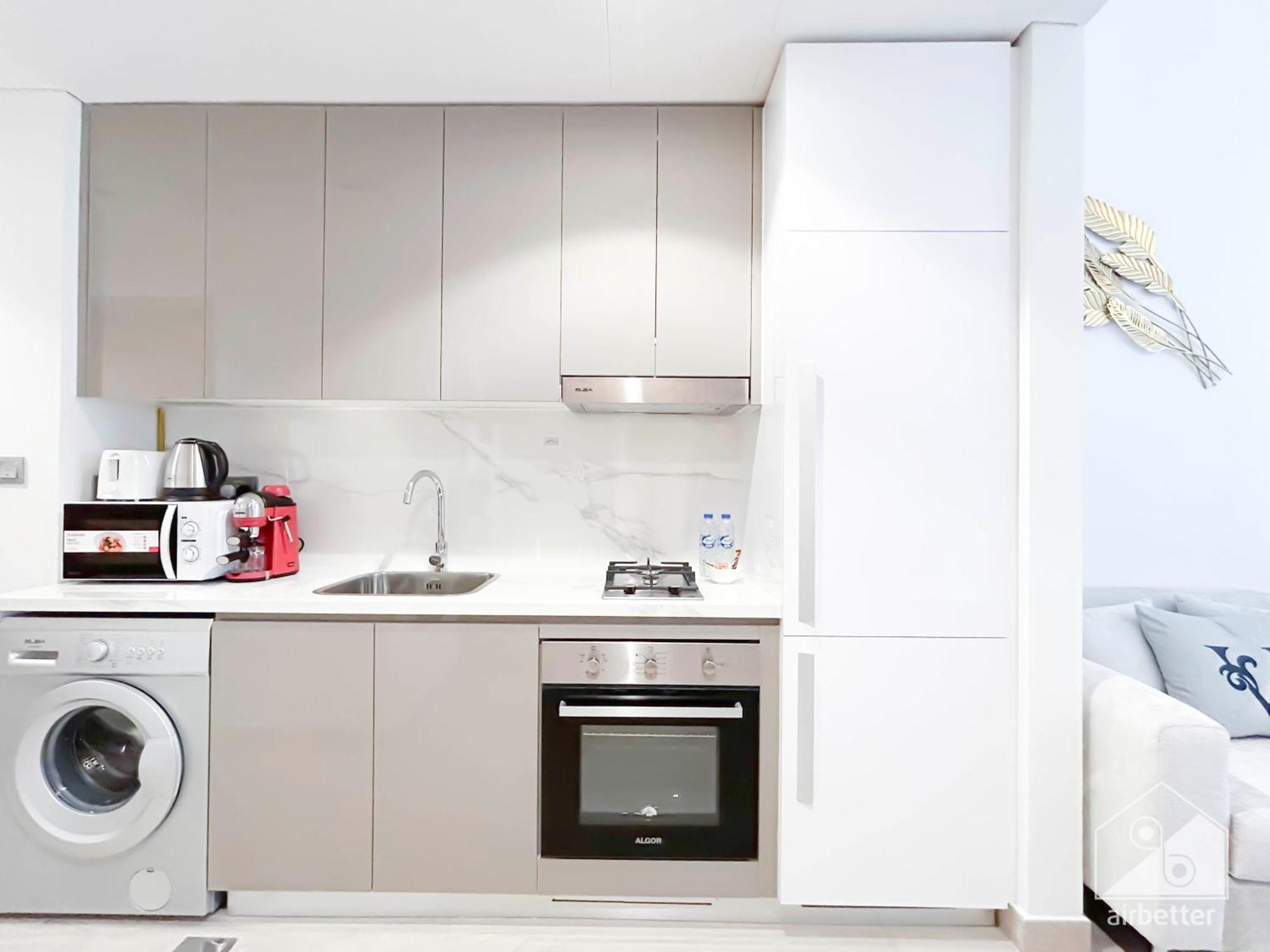 Charming Studio With Balcony In Azizi Riviera Dubai Esterno foto